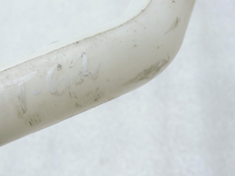 Oriģināls Toyota Auris E15 tīrītāju ūdens tvertnes uzpildes kakls 8535902060, 85359-02060, 8535602060, 85356-02060
