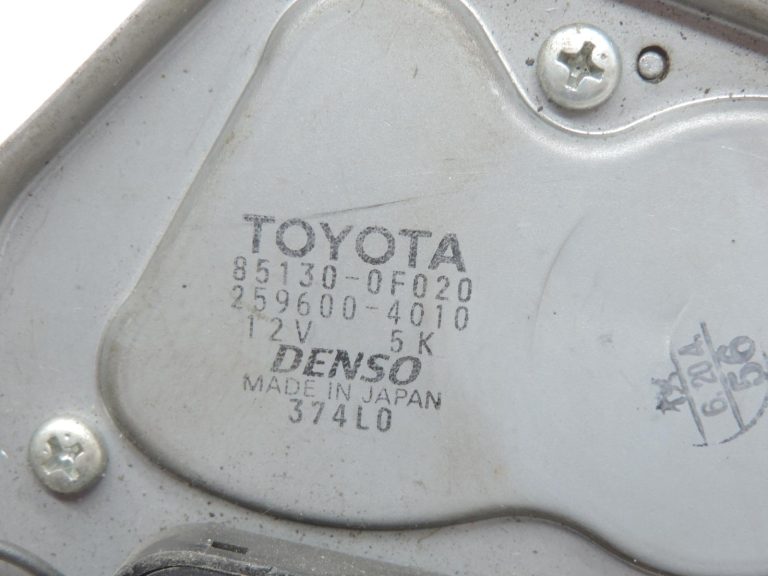 Oriģināls 2004-2009 Toyota Corolla Verso AR10 aizmugurējā tīrītāja motors