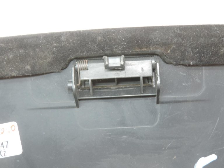Oriģinālais 2004-2009 Toyota Corolla Verso AR10 instrumentu paneļa nodalījuma vāks