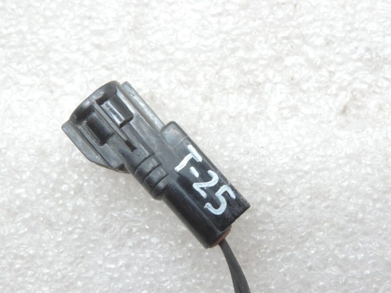 Oriģināls Toyota Corolla Verso AR10/Avensis T25 2.0/2.2 D4D akumulatora temperatūras sensors
