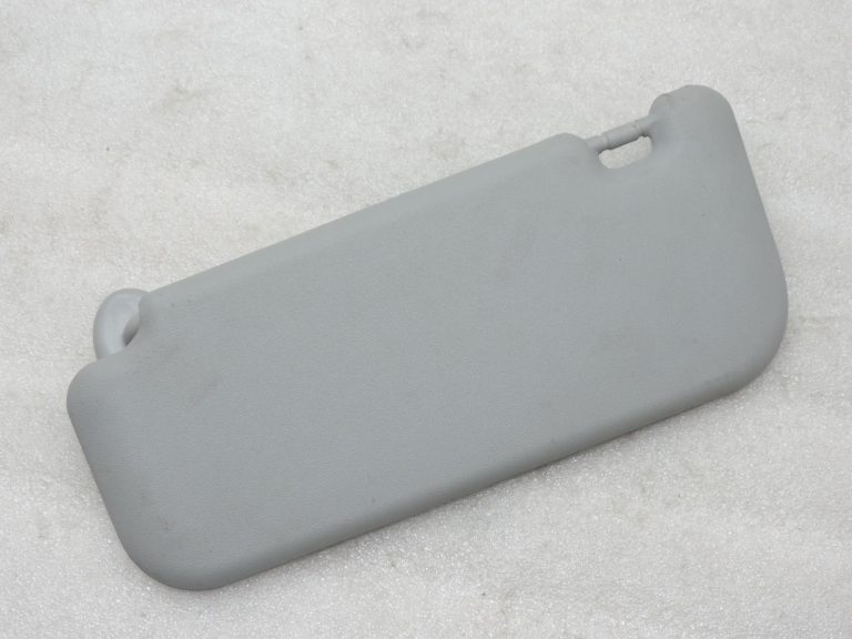 Oriģinālais 2005-2011 Toyota Yaris P9 saules aizsarglīdzeklis priekšējais labais