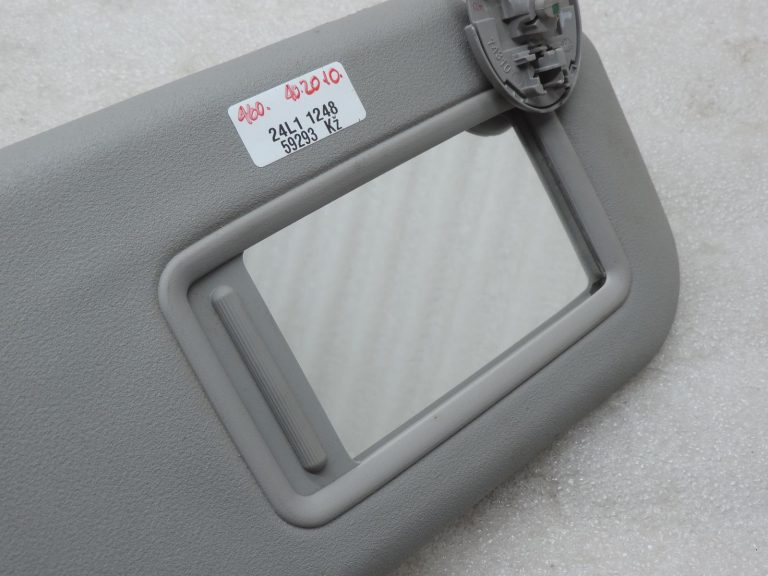 Oriģinālais 2005-2011 Toyota Yaris P9 saules aizsarglīdzeklis priekšējais labais