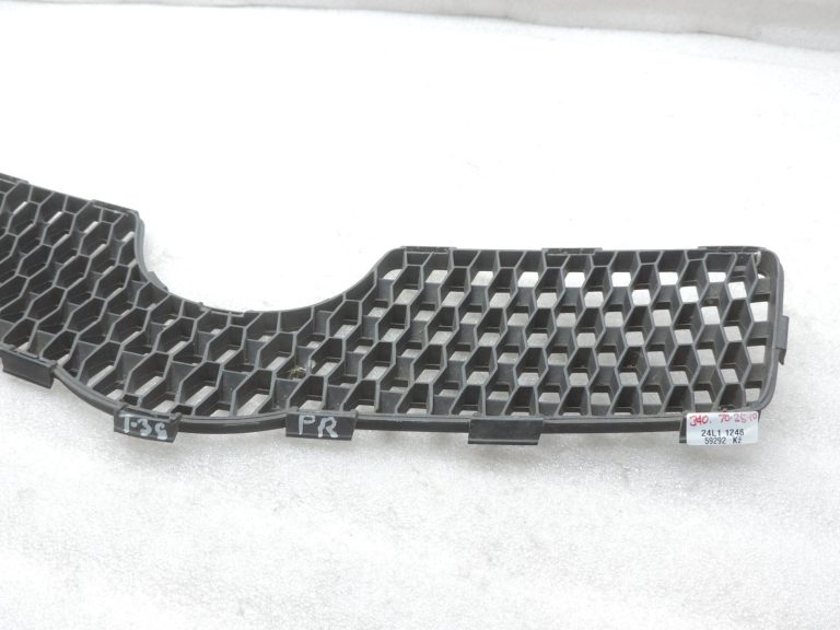 Oriģināls 2005-2011 Toyota Yaris P9 radiatora režģis priekšējais režģis