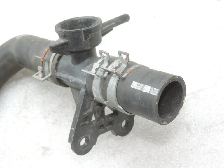 2005-2020 Toyota Yaris P9/P13 1.0/1.3 VVT-i radiatora ūdens uzpildes caurule