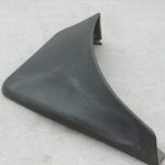 Oriģinālais 2005-2011 Toyota Yaris P9 aizmugurējā riteņa arkas dubļu atloku labajā pusē