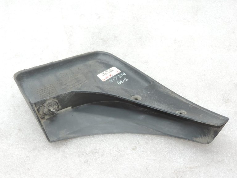 Oriģinālais 2005-2011 Toyota Yaris P9 aizmugurējā riteņa arkas dubļu atloku labajā pusē
