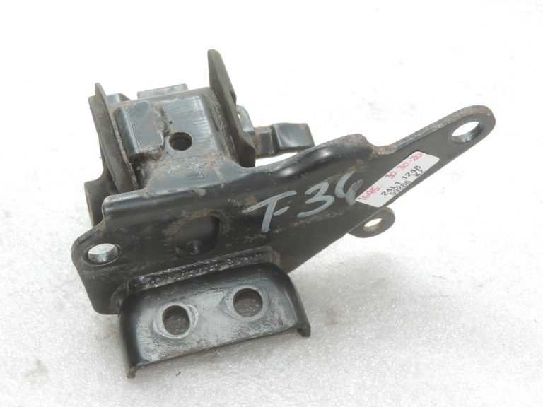 Oriģināls Toyota Avensis T25/Corolla Verso AR10 1.6/1.8 VVT-i motora stiprinājums