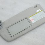 Oriģinālais 2004-2009 Toyota Corolla Verso AR10 Saules aizsarglīdzeklis kreisais, pelēks