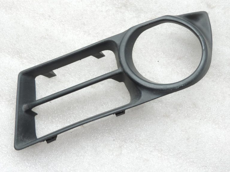 Oriģinālais 2004-2009 Toyota Corolla Verso AR10 priekšējais miglas lukturu vāks kreisais