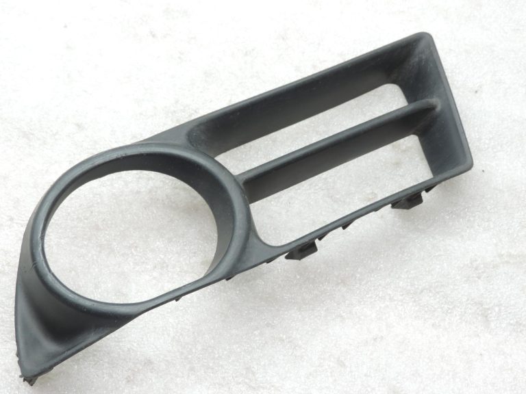 Oriģinālais 2004-2009 Toyota Corolla Verso AR10 priekšējais miglas lukturu vāks kreisais