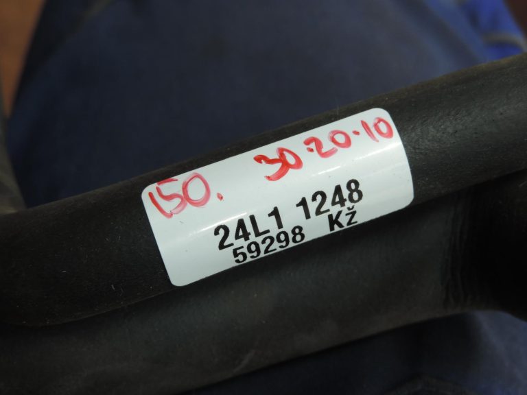 Oriģināls Toyota Corolla E12 gaisa kondicioniera iztvaicētāja caurules komplekts