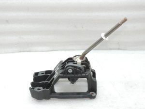 Oriģinālā Toyota Corolla E12 5 pakāpju manuālā pārnesumkārbas svira 3353002060