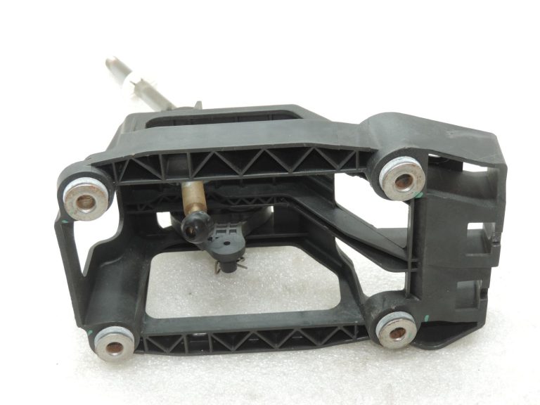 Oriģinālā Toyota Corolla E12 5 pakāpju manuālā pārnesumkārbas svira 3353002060