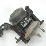 Oriģināls Toyota Avensis T25/Verso AR10 2.0 D4D (1CDFTV) Dzinēja stiprinājums pa labi