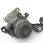 Oriģināls Toyota Avensis T25/Verso AR10 2.0 D4D (1CDFTV) Dzinēja stiprinājums pa labi