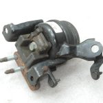 Oriģināls Toyota Avensis T25/Verso AR10 2.0 D4D (1CDFTV) Dzinēja stiprinājums pa labi