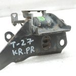 Oriģināls Toyota Avensis T25/Verso AR10 2.0 D4D (1CDFTV) Dzinēja stiprinājums kreisais