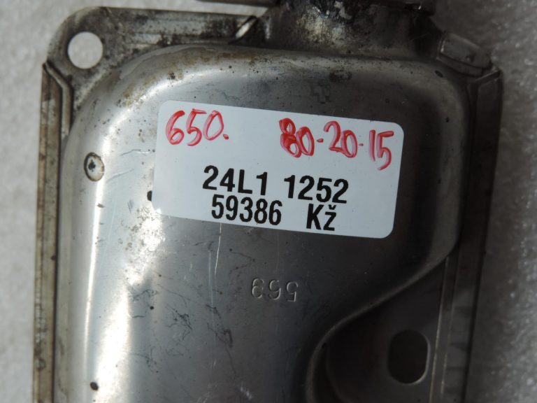 Toyota Avensis T25 Corolla E12 VersoAR10 Eberspächer papildu sildītāja trokšņa slāpētājs