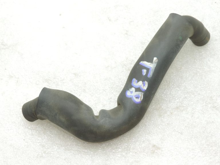 Oriģinālā Toyota Corolla E12 1.4/1.6 VVT-i kartera ventilācijas šļūtene Nr.1