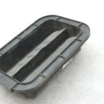 Oriģināla Toyota Corolla E12 Previa XR30 aizmugurējā virsbūves ventilācijas restīte kreisā/labā pusē