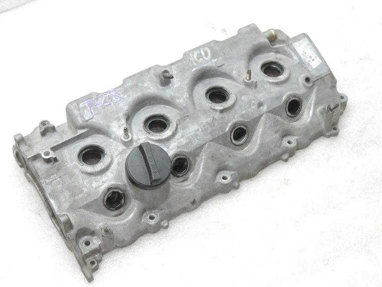 Oriģināls Toyota Corolla E12 Previa XR30 2.0 D4D (1CDFTV) cilindra galvas vārstu vāks
