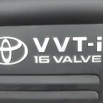 Oriģinālais Corolla E12 Toyota Avensis T25 Auris E15 VVT-i 16 vārstu motora vāks