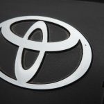 Oriģinālais Corolla E12 Toyota Avensis T25 Auris E15 VVT-i 16 vārstu motora vāks