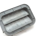 Oriģināla Toyota Corolla E12 Previa XR30 aizmugurējā virsbūves ventilācijas restīte kreisā/labā pusē