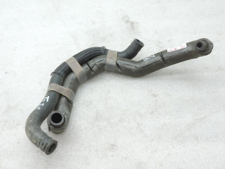 Oriģināla 2017-2020 Toyota Yaris P13 1.5 VVT-iE (2NRFKE) kartera ventilācijas caurule