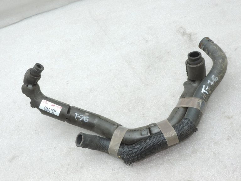 Oriģināla 2017-2020 Toyota Yaris P13 1.5 VVT-iE (2NRFKE) kartera ventilācijas caurule