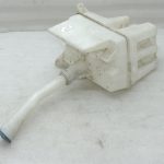 Oriģinālā 2004-2009 Toyota Corolla Verso AR10 tīrītāju ūdens tvertne