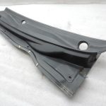 Oriģinālais 2004-2009 Toyota Corolla Verso AR10 vējstikla apakšējās restes vāks kreisais
