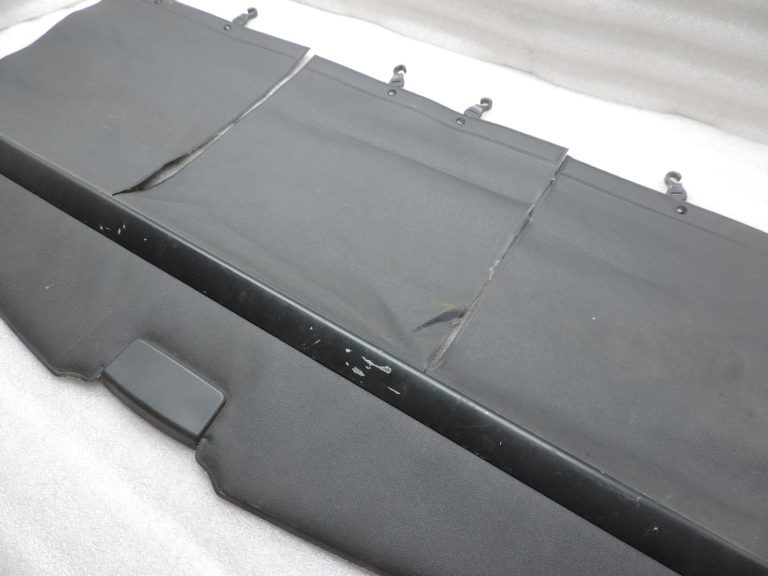 Oriģinālā 2004-2009 Toyota Corolla Verso AR10 paketes plaukta rullo žalūzija