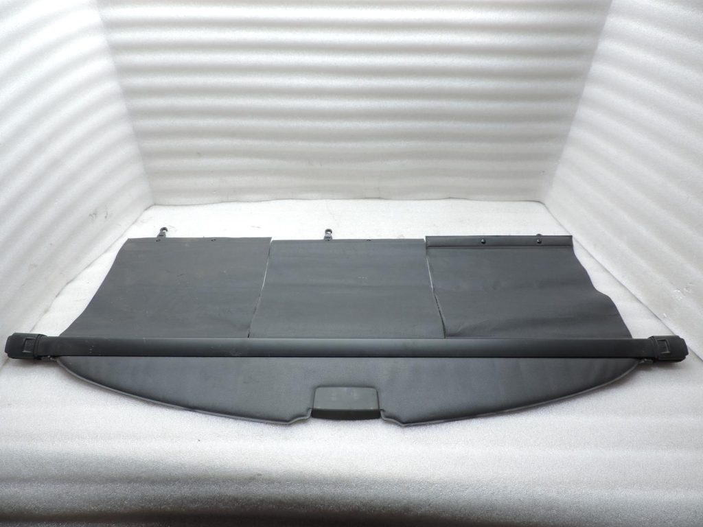 Genuine 2004-2009 Toyota Corolla Verso AR10 compartment cover roller blind