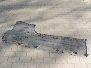 Oriģinālā BMW 5. sērijas F10 F11 apakšējā paneļa apdare labajā pusē 🚨 SMALL DEFECTIVE 🚨 51757207268