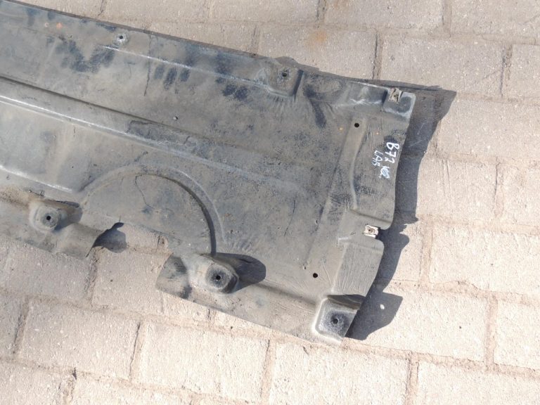Oriģinālā BMW 5. sērijas F10 F11 apakšējā paneļa apdare labajā pusē 🚨 SMALL DEFECTIVE 🚨 51757207268