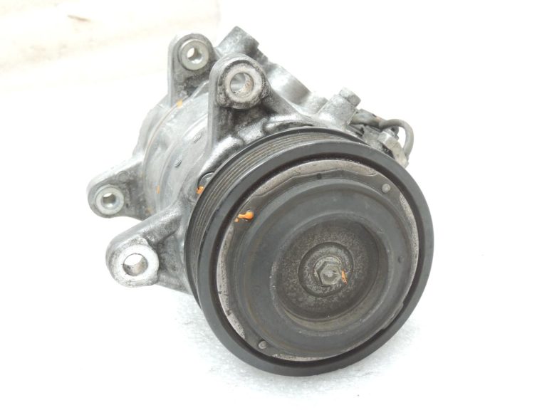 BMW F20 F20 F21 F22 F22 F30 F31 F34 B46 B47 B48 B48 B58 Gaisa kondicionēšanas kompresors no oriģinālās komplektācijas