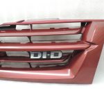 Mitsubishi Pajero V68W radiatora režģis priekšējais MR617919