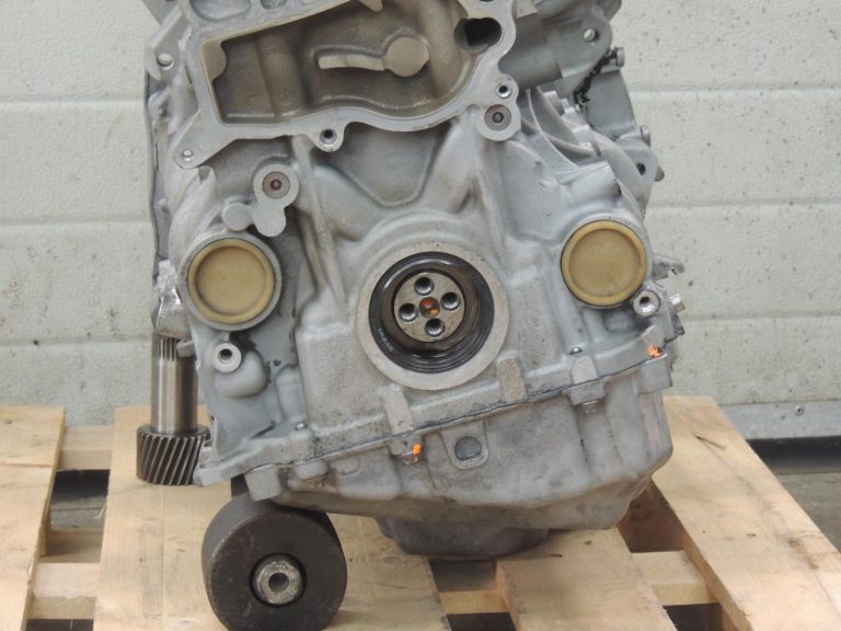 BMW F20 F20 F21 F22 F30 F30 F31 F32 F34 Dīzeļdzinējs B47D20A Dzinējs