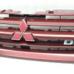 Mitsubishi Pajero V68W radiatora režģis priekšējais MR617919