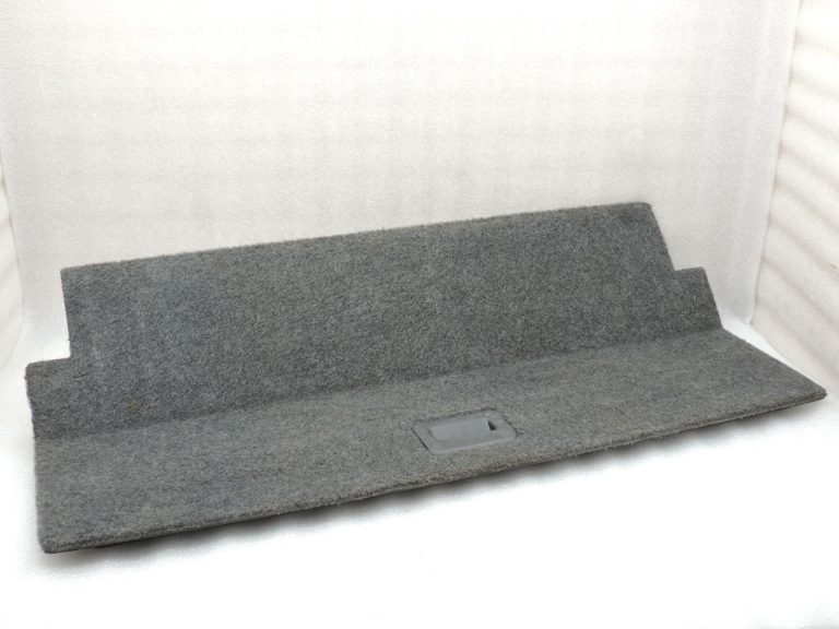 Mitsubishi Pajero V7 Garā bagāžnieka grīda MR402036 MR402042