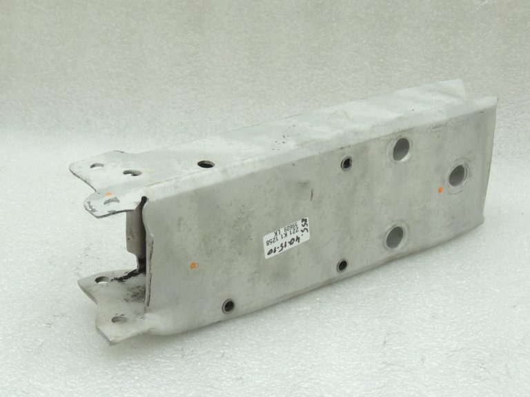 Oriģinālais BMW F20 F21 F22 F22 F30 F31 F35 Deformācijas elements priekšējā labajā pusē 51117266192