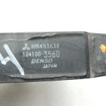 Oriģinālais Mitsubishi Pajero V68W 3.2 DI-D automātiskās transmisijas eļļas dzesētājs MR453638