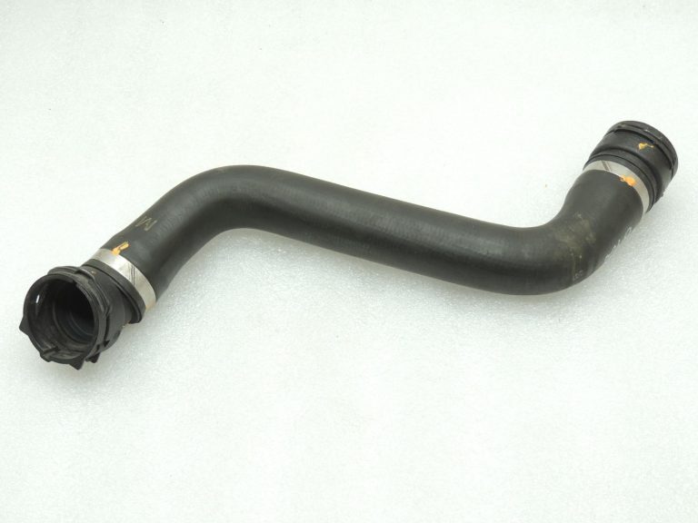 Oriģinālā BMW 5. sērijas F07 F10 F11 N47 dzesēšanas šķidruma šļūtene 17127809821 7809821