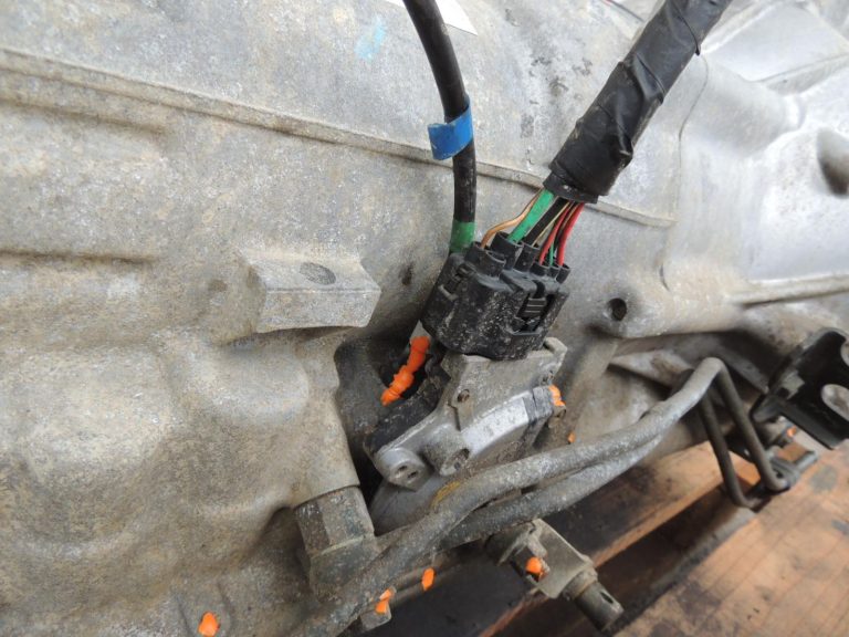 Suzuki Grand Vitara I 2,0TD automātiskā ātrumkārba 21000-78EB0 03-72Le AISIN