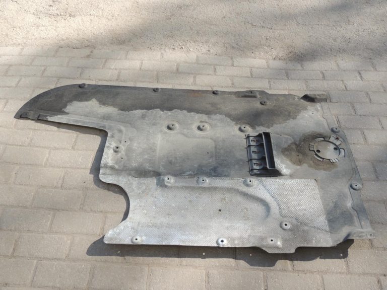 Oriģinālā BMW 5. sērijas F10 F11 apakšējā paneļa centrs 51757261763 7261763