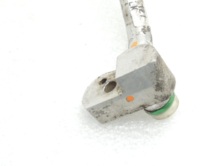 Oriģinālā BMW F20 F20 F21 F22 F22 F30 F31 F34 B47 gaisa kondicionēšanas šļūtene 9337129