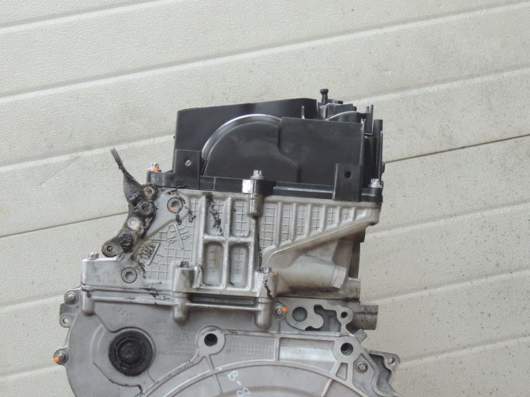 BMW F20 F20 F21 F22 F30 F30 F31 F32 F34 Dīzeļdzinējs B47D20A Dzinējs