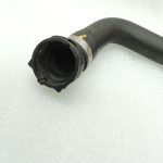 Oriģinālā BMW 5. sērijas F07 F10 F11 N47 dzesēšanas šķidruma šļūtene 17127809821 7809821