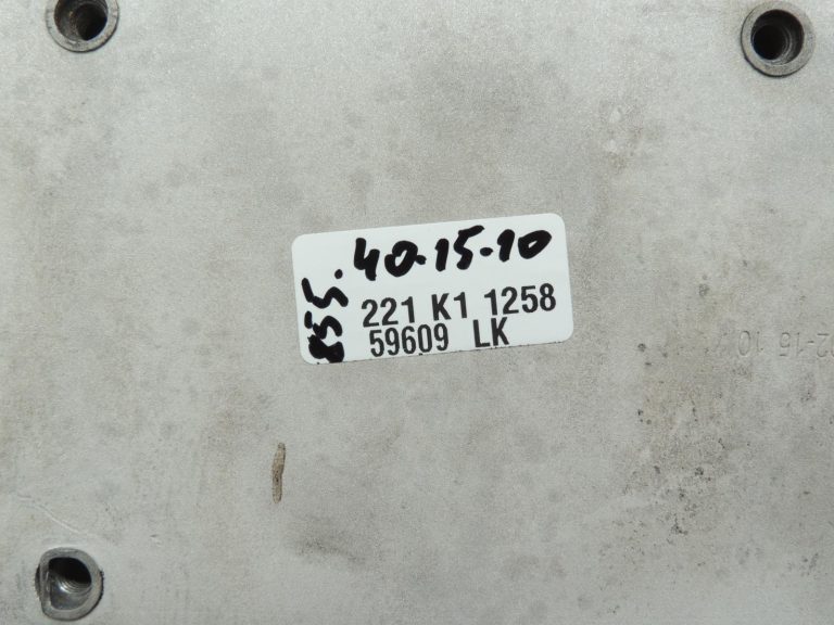Oriģinālais BMW F20 F21 F22 F22 F30 F31 F35 Deformācijas elements priekšējā labajā pusē 51117266192